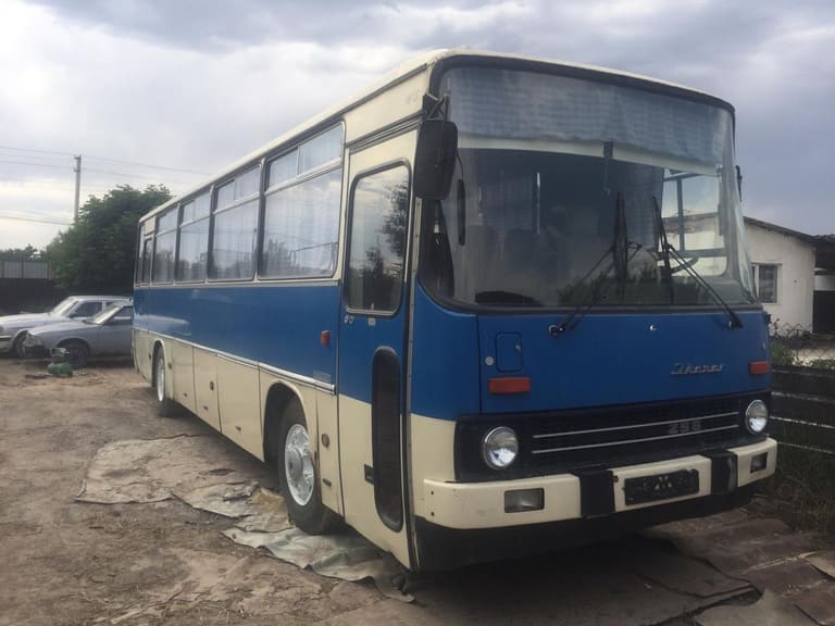 Икарус 256 INTURIST на стоянке 💎 Аренда автобусов Алматы "BusRent"